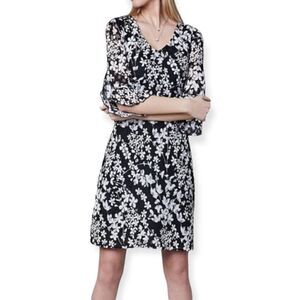NWT KARL LAGERFELD Carys Floral Lace Flare Sleeve Dress (M)